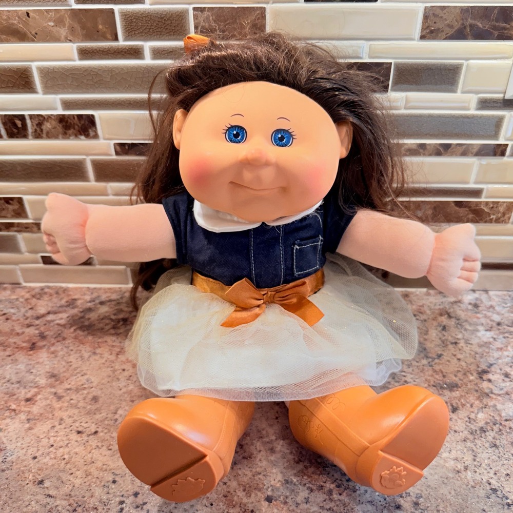 2016 Cabbage Patch Kids 14" Doll Brunette Blue Eyes Denim Tulle Dress WCT